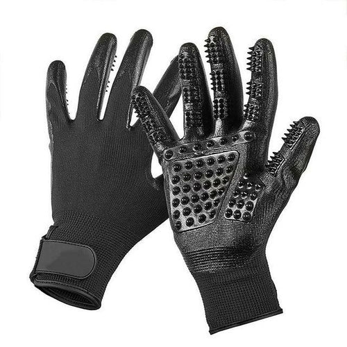 Pet grooming gloves